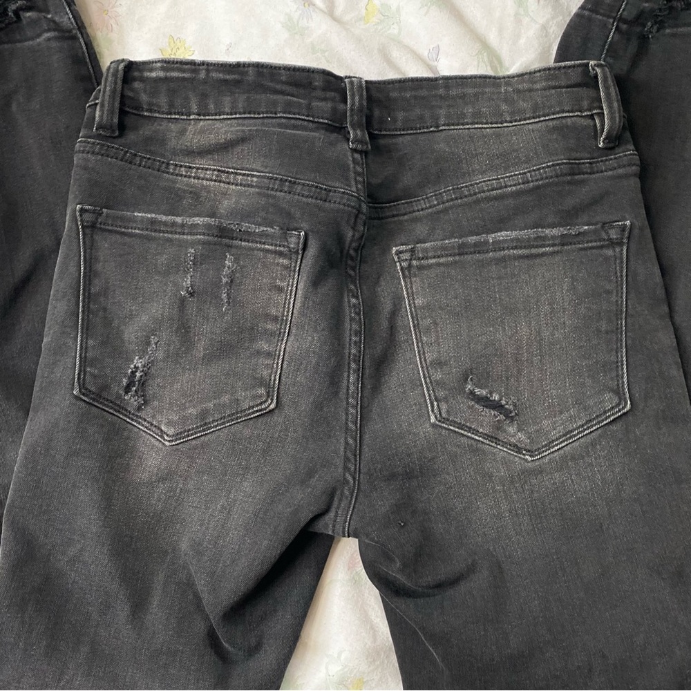 Vervet Los Angeles Black Distressed Raw Hem Skinny Jeans - Picture 15 of 17